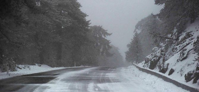 Trodos'tan Kar Manzaraları