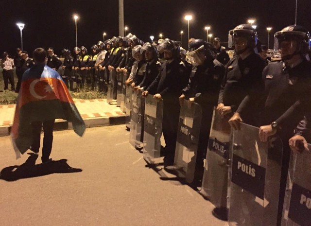 Mağusa'da olaylı gece!