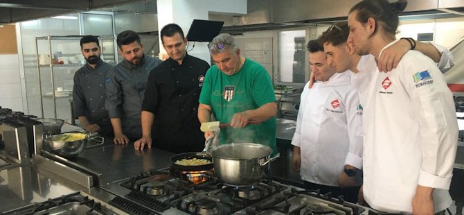 UFÜ'de Michelin Yıldızlı Restoran Şefi Bruno Sohn ile Yemek Şovu