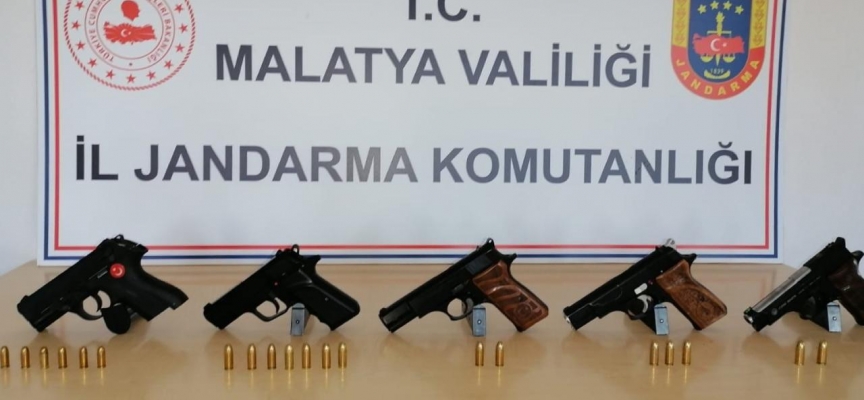 Malatya'da silah kaçakçılığı operasyonu: 3 gözaltı