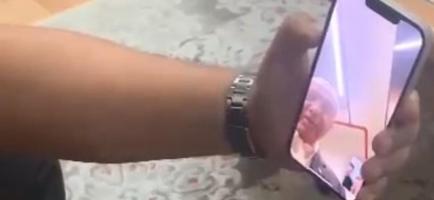 Yaşlı kadın Cumhurbaşkanı Erdoğan'a sevgisini telefonda dile getirdi