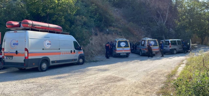Karabük'te kanyonda 2 kişi mahsur kaldı
