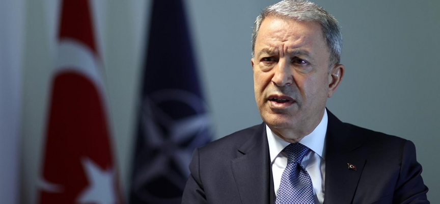 Bakan Akar: Biz işgal hareketi yapmıyoruz teröristle mücadele ediyoruz