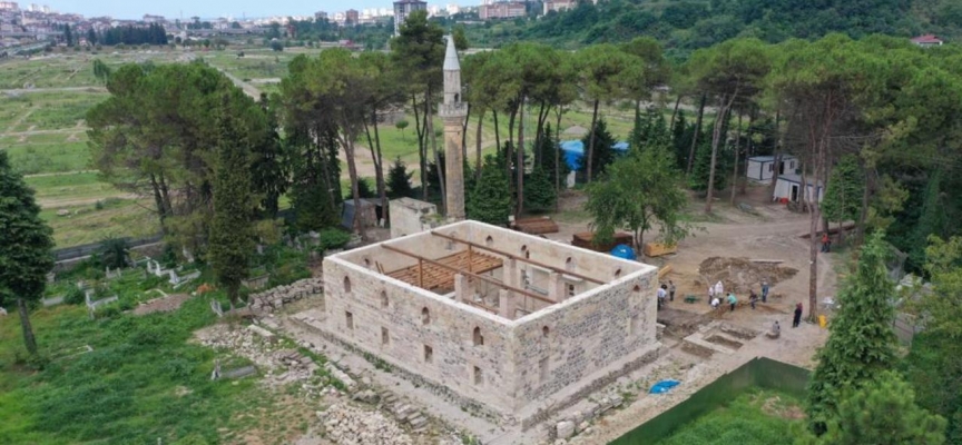 Ordu'da tarihi caminin restorasyonunda 600 yıllık kalıntılar ortaya çıktı
