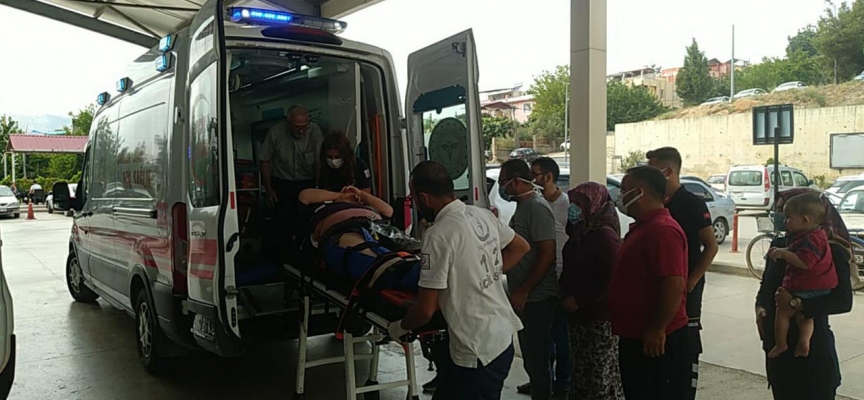 Adana’da otomobil ile kamyonet çarpıştı: 1 ölü, 3 yaralı