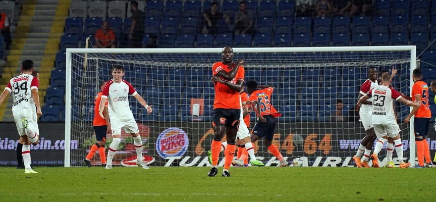 Başakşehir turu Belçika'ya bıraktı