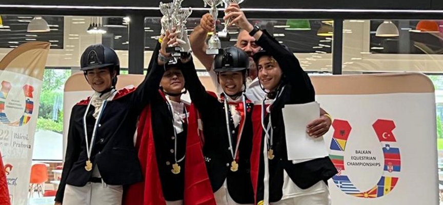 Türkiye Yıldız Milli Takımı, binicilik at terbiyesinde Balkan şampiyonu