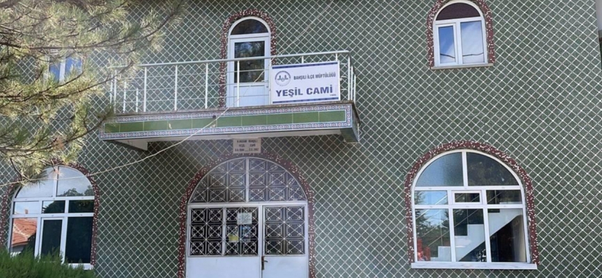 Eski eniştesi tarafından camide tabancayla vurulan imam yaralandı