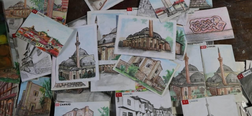 Çankırı'yı yaptığı kartpostallarla anlatıyor