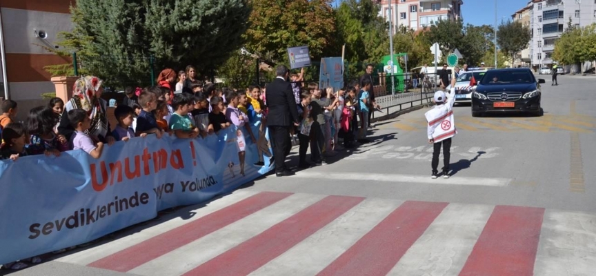 Karaman'da "Önce Yaya" etkinliği düzenlendi