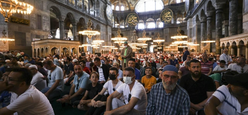 Mevlid Kandili 2022 ne zaman? Mevlid Kandili hangi güne denk geliyor?