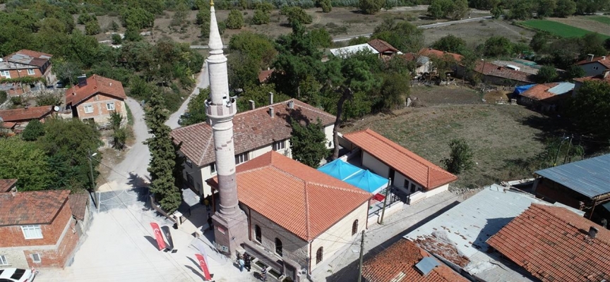 120 yıllık camide yeniden ezan sesi yükseldi