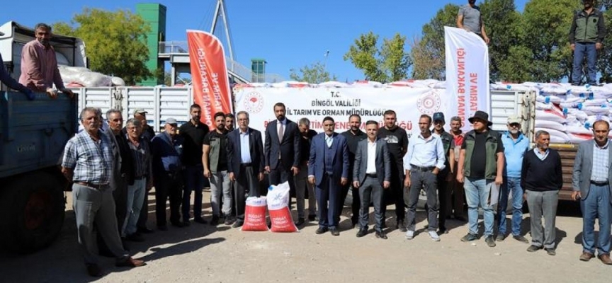 Bingöl’de çiftçilere 500 ton buğday tohumu dağıtıldı