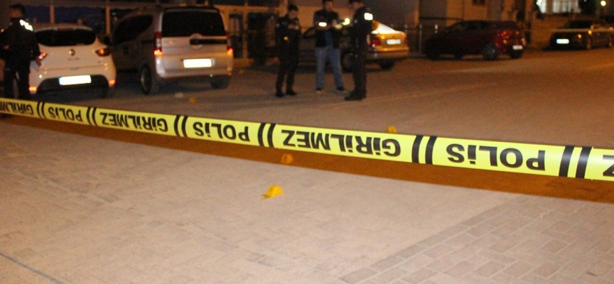 Manisa'da tartışma silahlı kavgaya döndü: 1 kişi ağır yaralandı