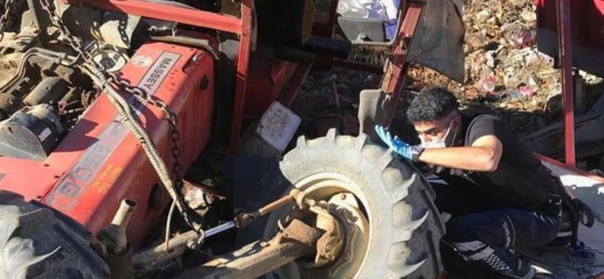 Çanakkale'de işçileri taşıyan traktör devrildi: 1 ölü, 2 yaralı