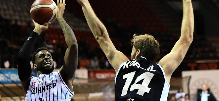 Gaziantep Basketbol Avrupa'da namağlup lider