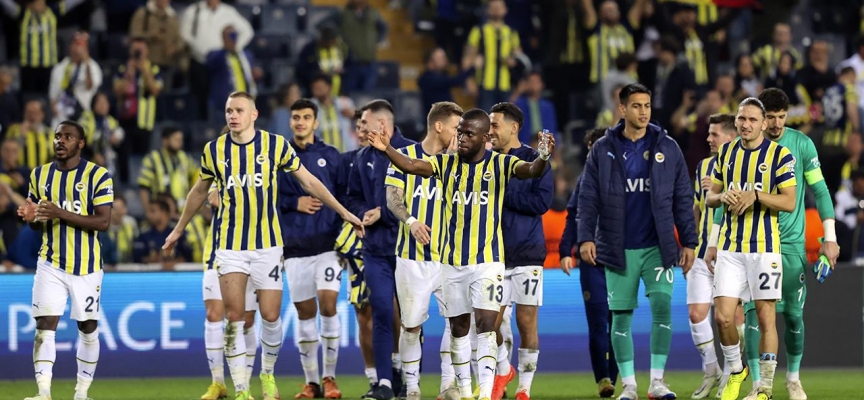 Fenerbahçe liderlik mücadelesi son haftaya taşındı