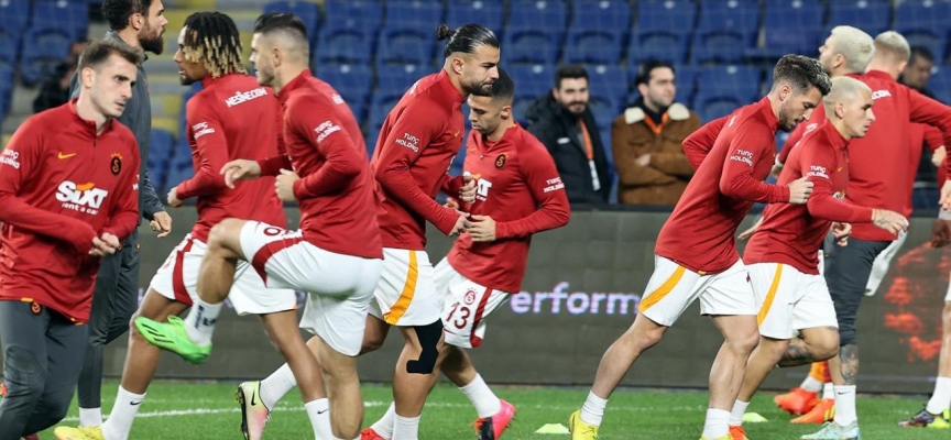 Okan Buruk'tan tek değişiklik