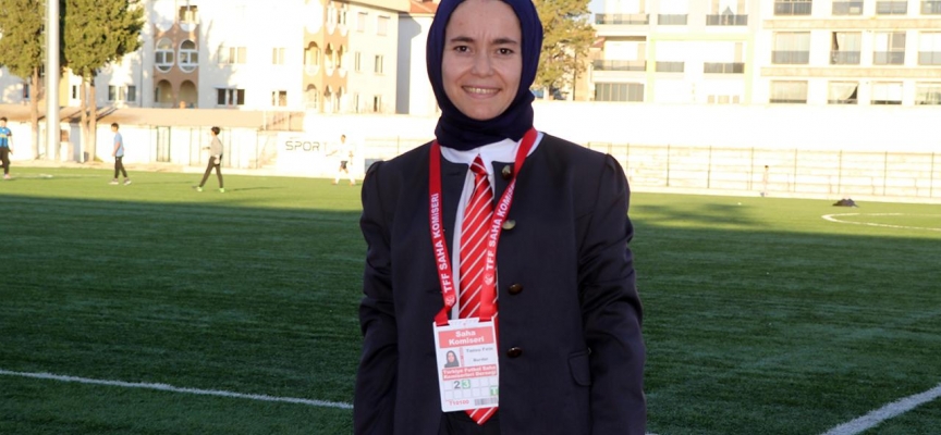 Burdur amatör kümenin tek kadın saha komiseri Tansu Fırın