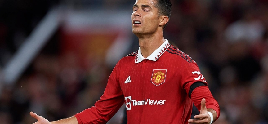 Ronaldo taraftarın telefonunu kırdığı için 2 maç ceza aldı