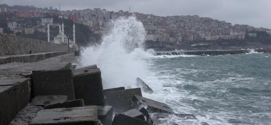 Trakya, Kıyı Ege ile Güney Marmara'da fırtına uyarısı