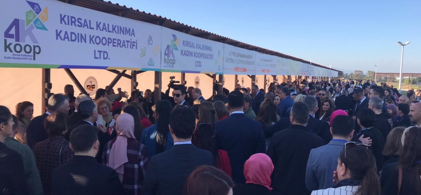 Sosyal Hizmetler Alanında İş Birliği Protokolü İmza Töreni ve Kadın Kooperatifleri Buluşması düzenlendi… Tatar: “Kıbrıs Türk halkını hiç bir güç engelleyemeyecek, birlikte başaracağız”