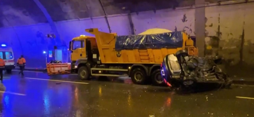 Bolu Dağı Tüneli'nde zincirleme kaza: 1 ölü, 3 yaralı