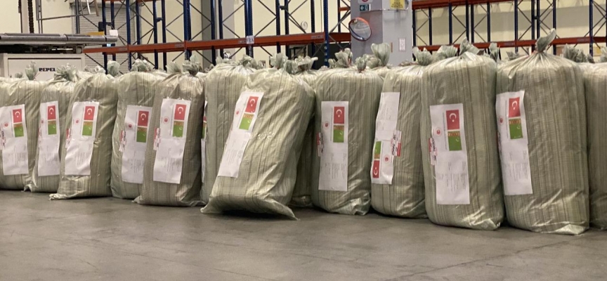 Türkmenistan'dan depremzedeler için 130 yatak daha gönderildi