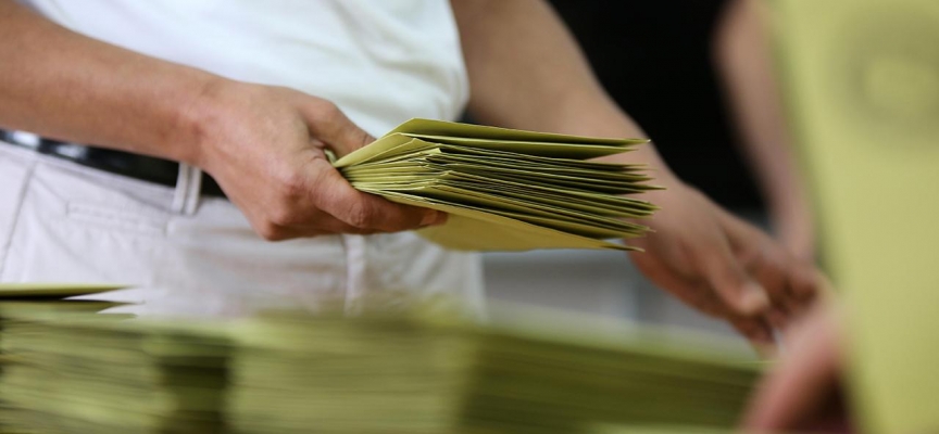 Seçmen listeleri yarın askıya çıkıyor