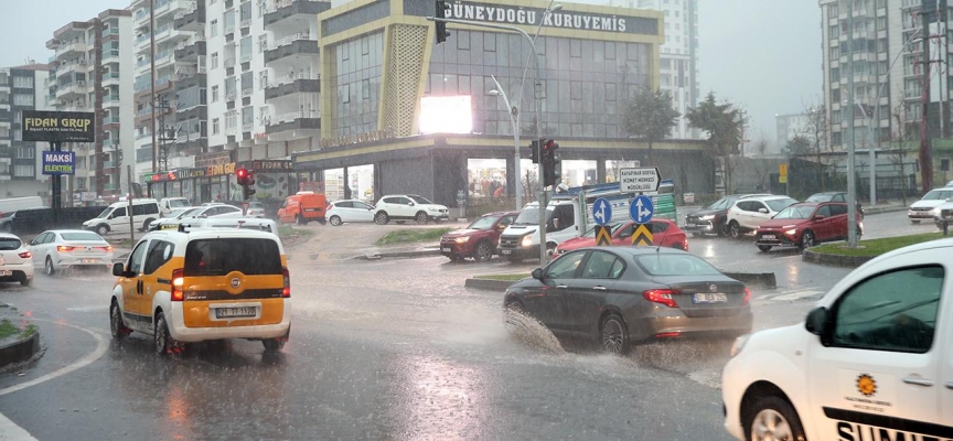 AFAD'dan deprem bölgesine kuvvetli yağış uyarısı