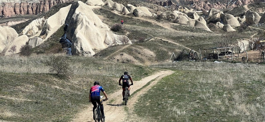 Nevşehir'de bisikletle oryantiring yarışları sürüyor