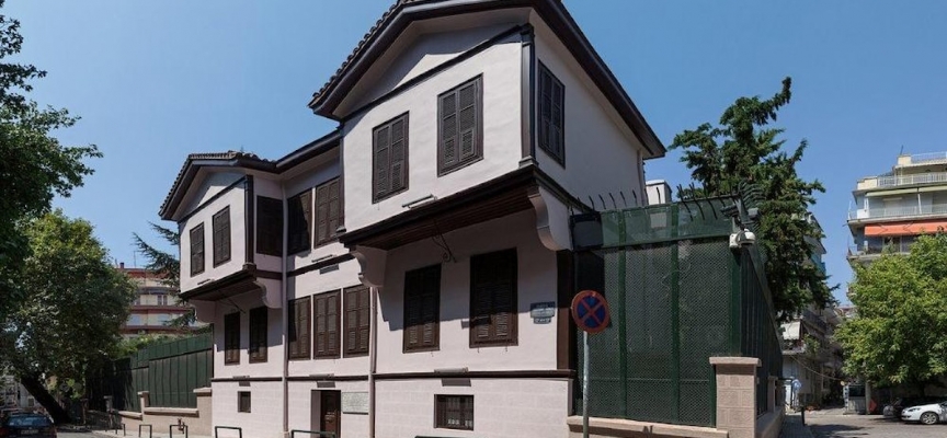 Selanik’teki Atatürk Evi’nde, Türkiye Cumhuriyeti’nin 100. yılı dolayısıyla tören düzenlendi