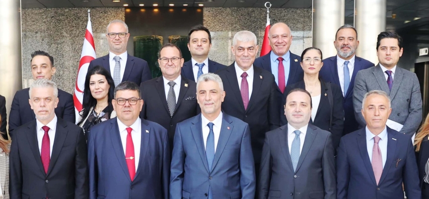 Bolat, Berova ile “KKTC’nin gümrük altyapısının yüksek standartlara eriştirilmesi” konusunu ele aldıklarını açıkladı