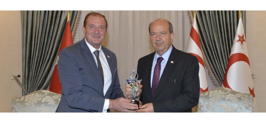 Cumhurbaşkanı Tatar, TC Taekwondo Federasyonu Başkanı Prof. Dr. Metin Şahin’i kabul etti.