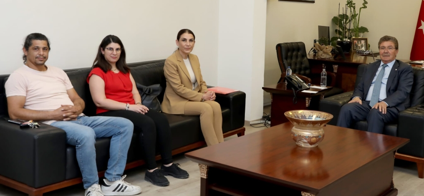 Başbakan Üstel, TIP- İŞ Başkanı Gürkut ve Yönetim Kurulu üyelerini kabul etti