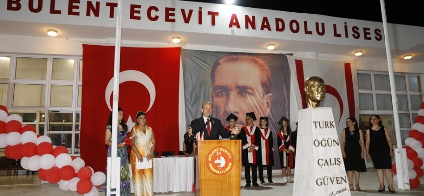 Cumhurbaşkanı Tatar, Bülent Ecevit Anadolu Lisesi’nin mezuniyet törenine katıldı