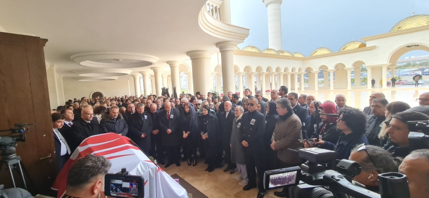 İş insanı Asil Nadir toprağa verildi