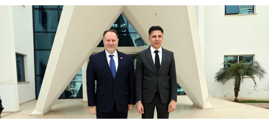 Öztürkler, Gönyeli Alayköy Belediye Başkanı Amcaoğlu’nu ziyaret etti