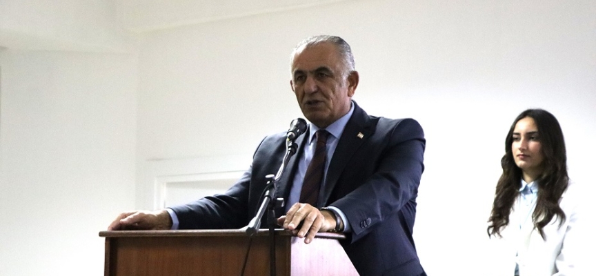 Çavuşoğlu: Akademiyi uluslararası bir okul haline getirmeyi hedefliyoruz