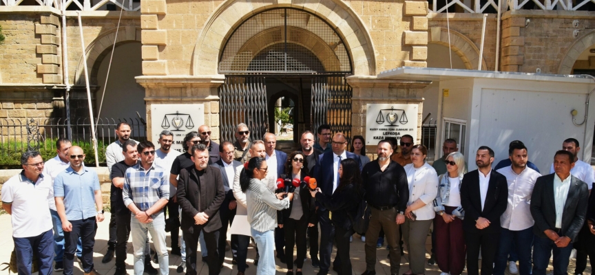 İki öğretmen sendikası, Disiplin Tüzüğü’nde yapılan düzenlemeye karşı Anayasa Mahkemesi’nde dava dosyaladı