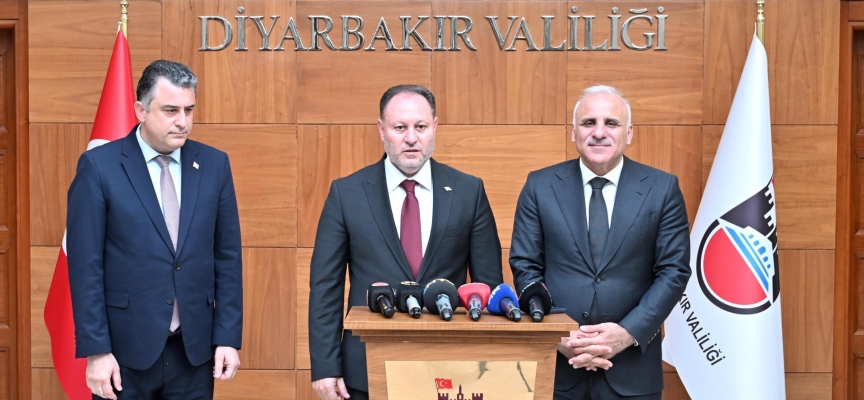 Öztürkler:TC Cumhurbaşkanı Erdoğan’ın KKTC’ye tam üyelik konusundaki açıklaması bize büyük güç verdi