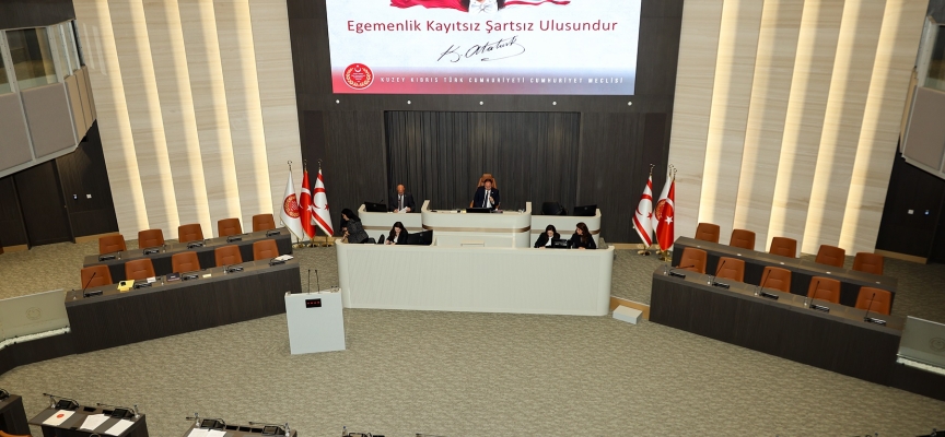 Meclis Genel Kurulu’na nisap olmaması nedeniyle 10 dakika ara verildi