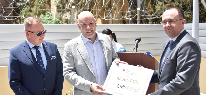 Slovakya’dan Kayıp Şahıslar Komitesi’ne 10 bin euro bağış