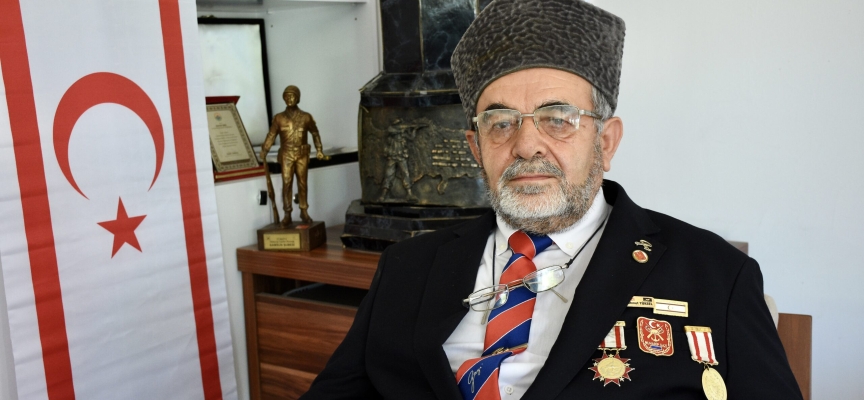 Kıbrıs’tan babasına gönderdiği mektupla şiir yazmaya başlayan gazi anılarını unutamıyor