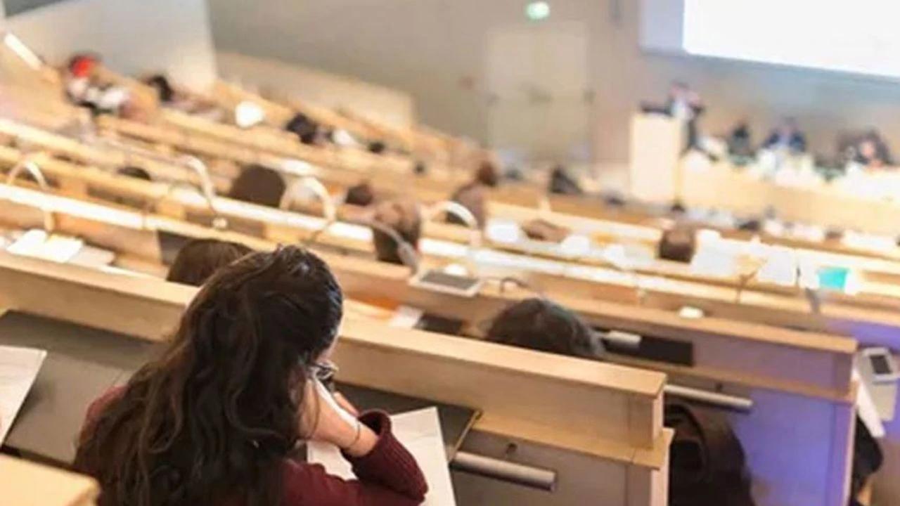 Yüksek lisans ve doktora kontenjanları belirlendi: Yüksek lisansa 123, doktoraya 86 kontenjan ayrıldı