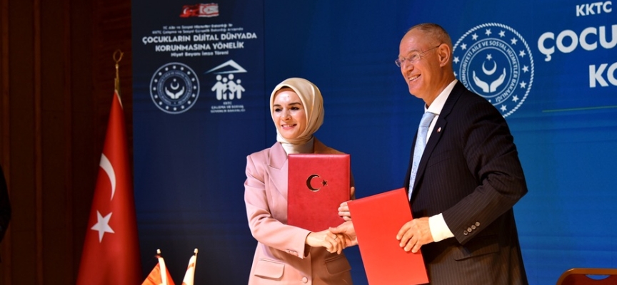 Hasipoğlu ve Göktaş, “Dijital Zorbalık, Bağımlılık ve Koruma Sempozyumu”nda konuştu