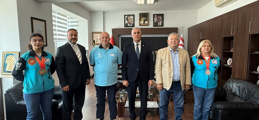 Amcaoğlu, 2026 Dünya Budo Kupası şampiyonu kadın sporcuları kabul etti