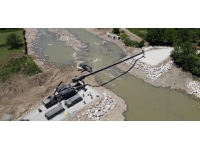 MSB, Bartın'da selde yıkılan köprünün yerine geçici köprü kuruyor