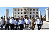 Mardin Valisi Demirtaş, Nusaybin ilçesinde incelemelerde bulundu