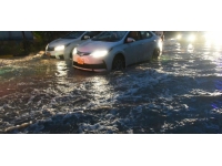 Pakistan’da şiddetli yağış etkili oldu: Ölü ve yaralılar var